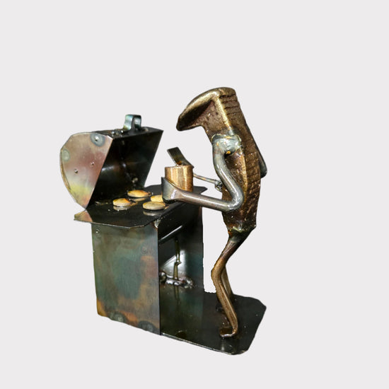 BBQ (Holding a cup/can) figures stand roughly 6 inches tall.