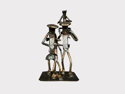 Family of 4 figures stand approximately 7 inches tall.