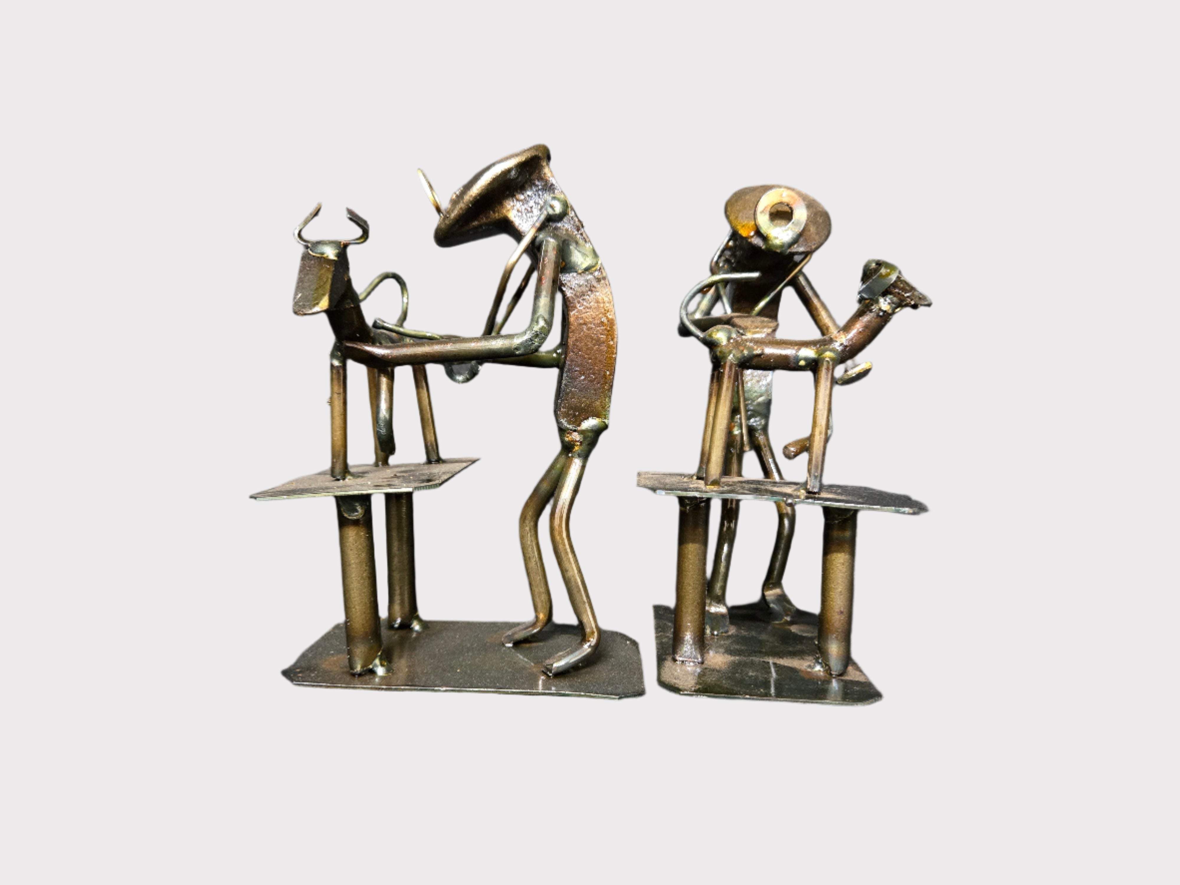 Veterinarian Railroad Spike Figurine – Roland Metal Art