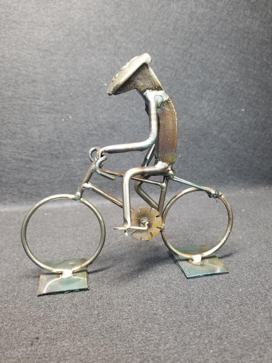 Bike with No Spokes metal spike art product photo