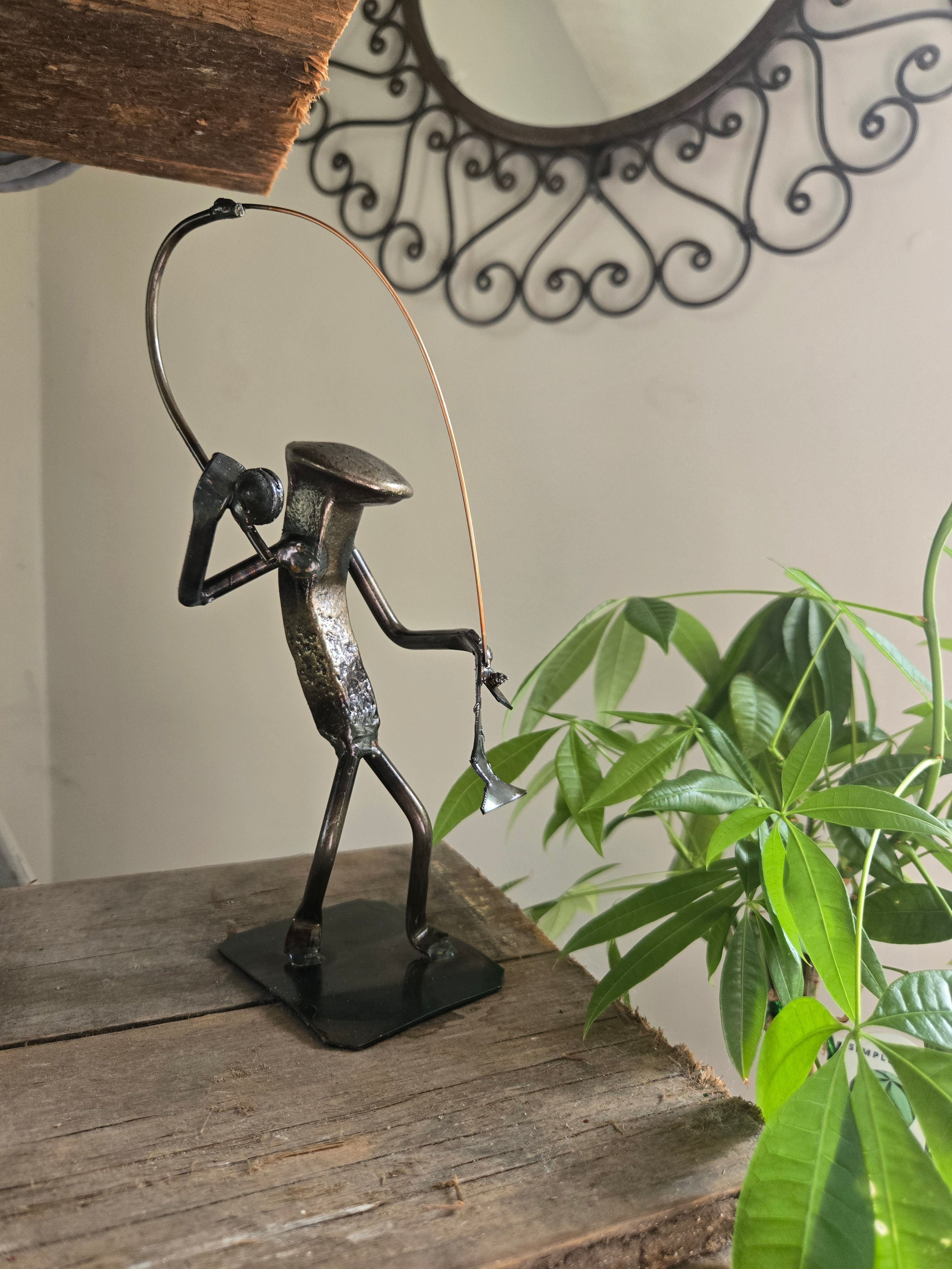 Lunker Fish - Fishing Adventure Railroad Spike Sculpture – Roland