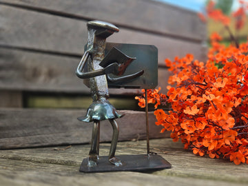 These figures stand approximately 6-7 inches tall.