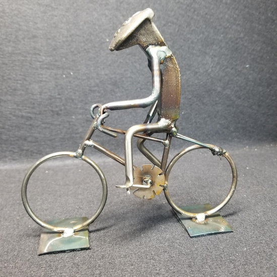 Bike with No Spokes metal spike art product photo